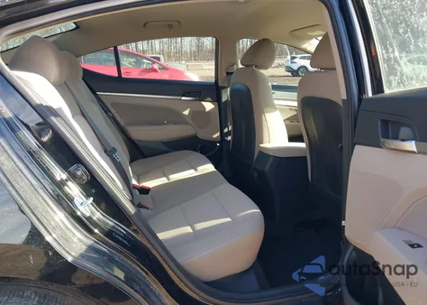 2019 Hyundai Elantra Sel z USA, uszkodzony, nr VIN 5NPD84LF0KH491712